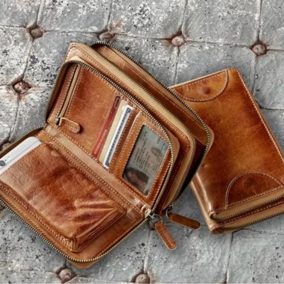Sundance Multi Pocket Leather Wallet - Picture 1 of 11